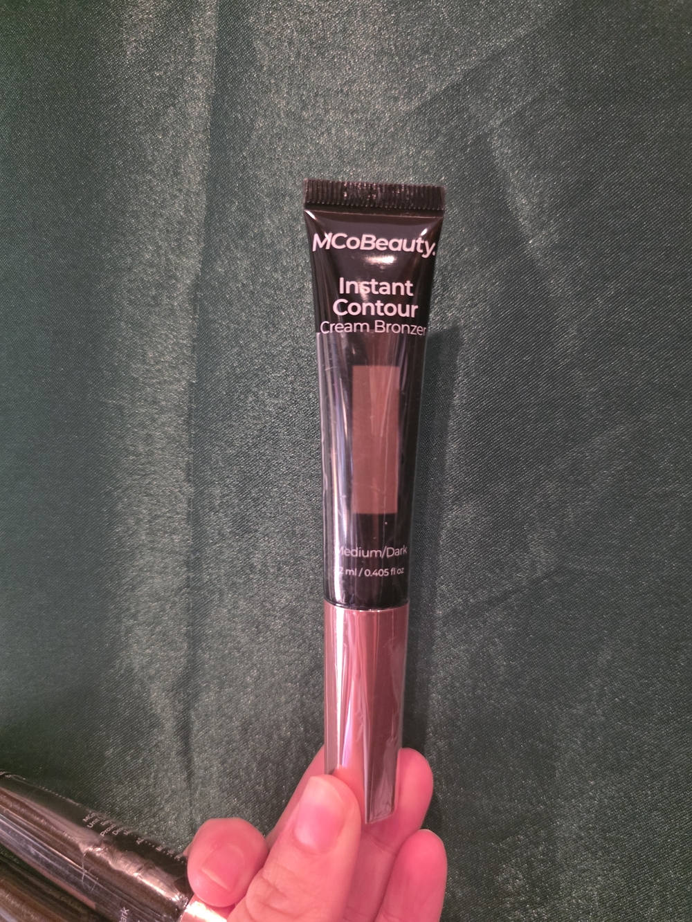 Mcobeauty Instant Contour Cream Bronzer — Medium/Dark Brown